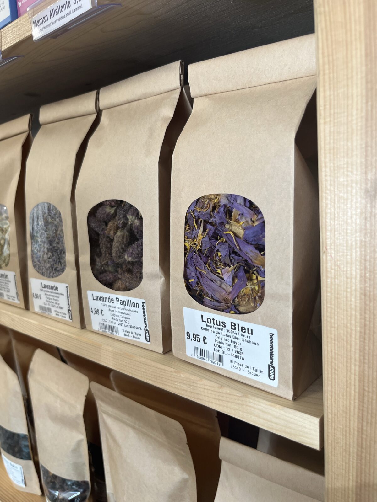 Fleurs Entières de Lotus Bleu Séchées 50 g – Image 2